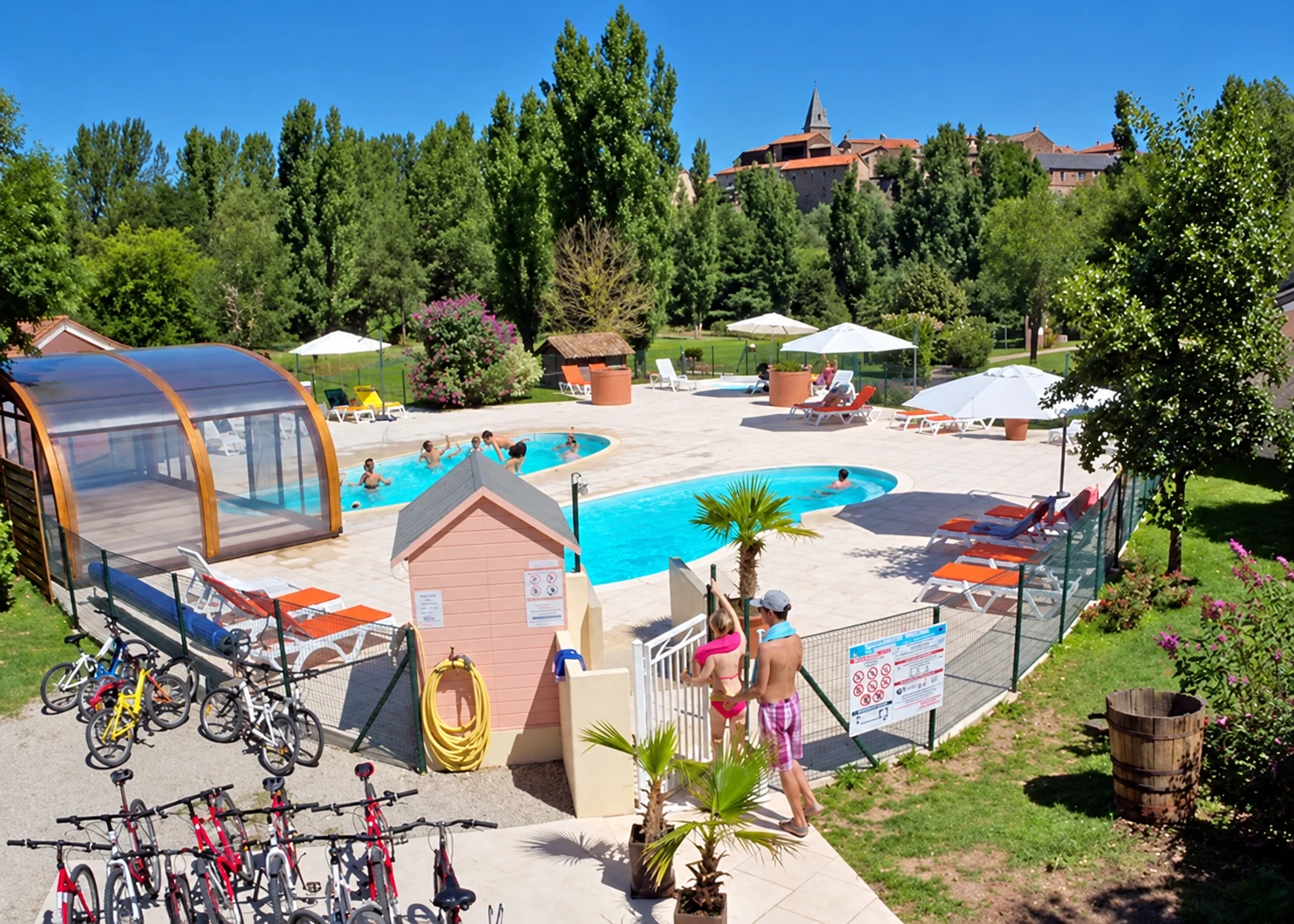 Vue du domaine du Hameau des Genêts à Montlaur